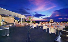 Kuta Reef Apartments